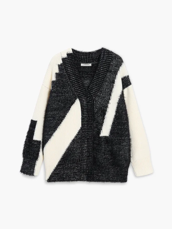 Deep Discounts Knit Colorblock Graceful Button Cardigan