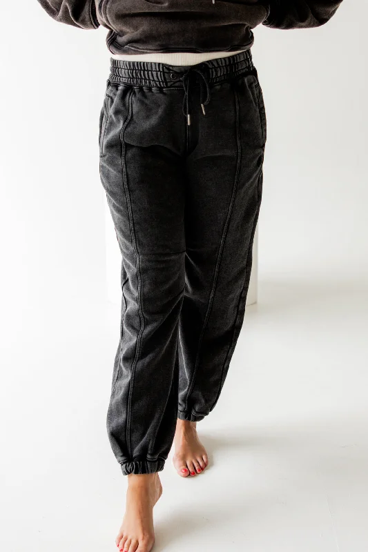 Huge Discounts Sprint To The Finish Pants | Black