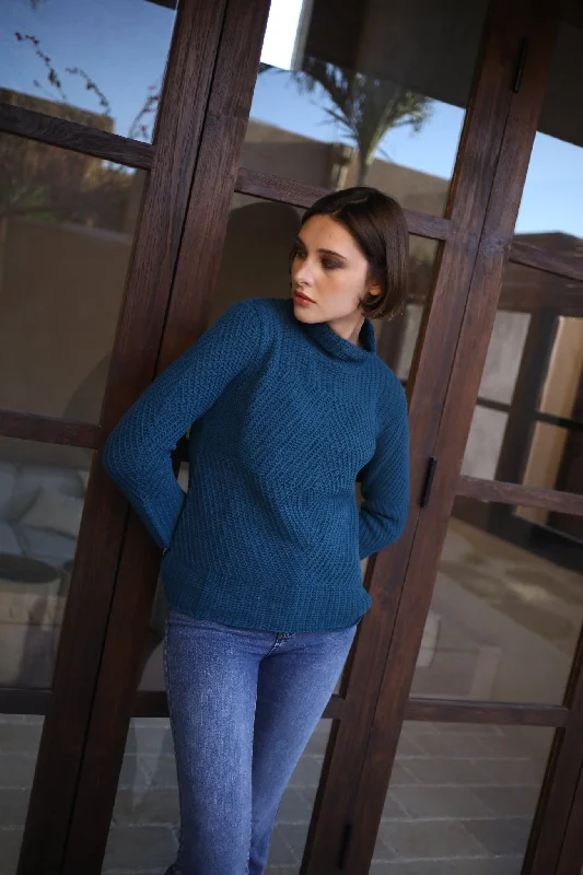 Weekend Deals That Dazzle The Novel Sweater