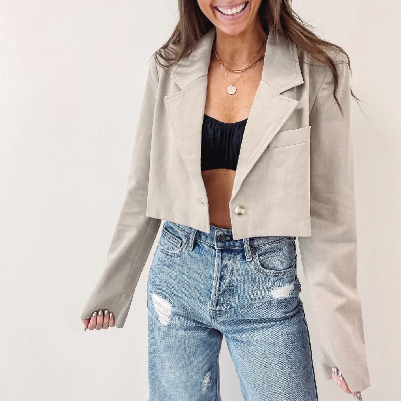 Weekend Offers That Please Mandy Cropped Blazer