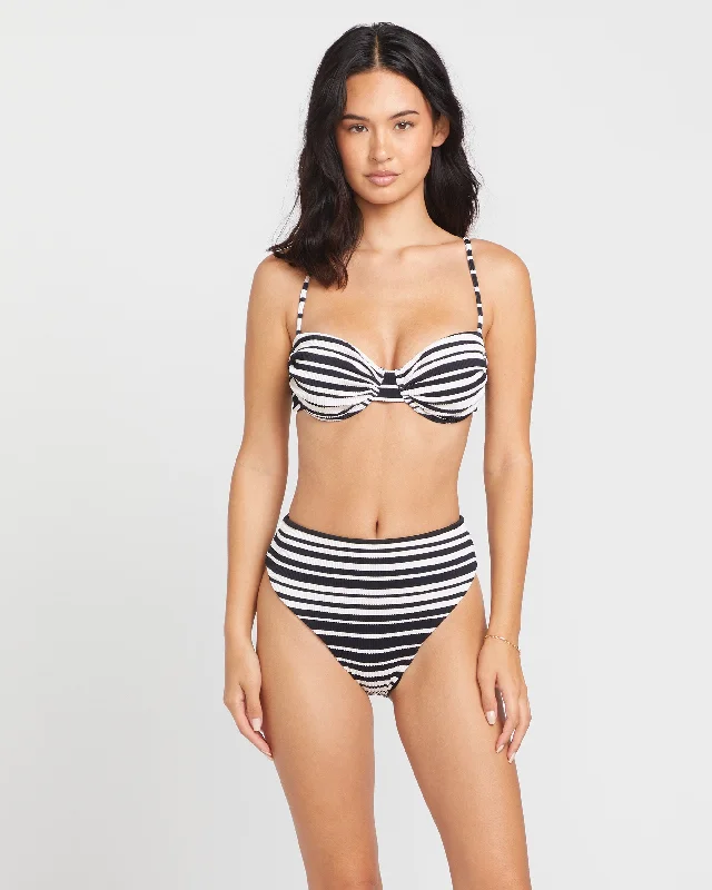 Weekend Discounts You Deserve Stay In Line Uwire Top - Black