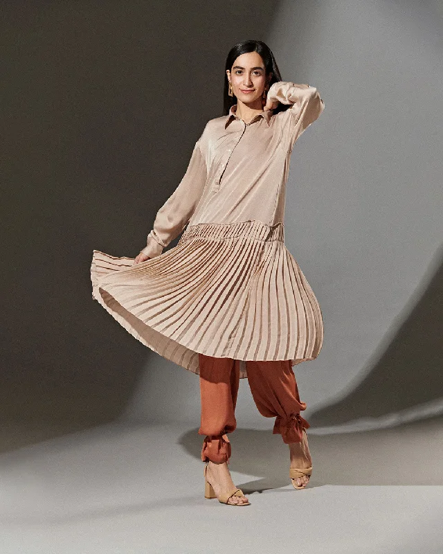 Weekend Discounts to Delight PLEATED CREPE TUNIC