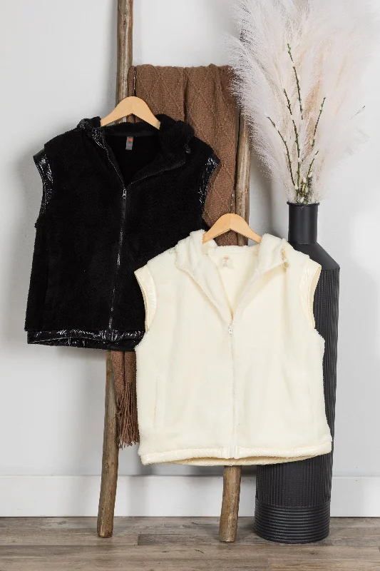 Act Fast Plush Faux Fur Zip Up Vest