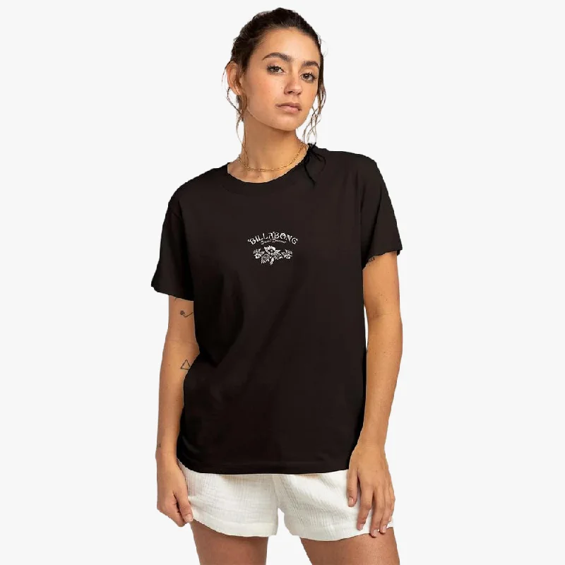 Weekend Flash Sale Billabong Womens Dreamers Paradise Short Sleeve Tee Black
