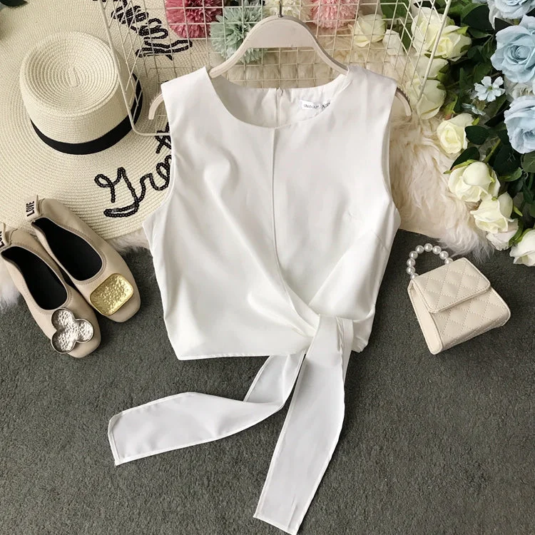 Closeout Cute round neck sleeveless top  305