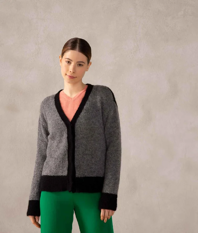 Super Deal Baby Alpaca Color Blocked Cardigan