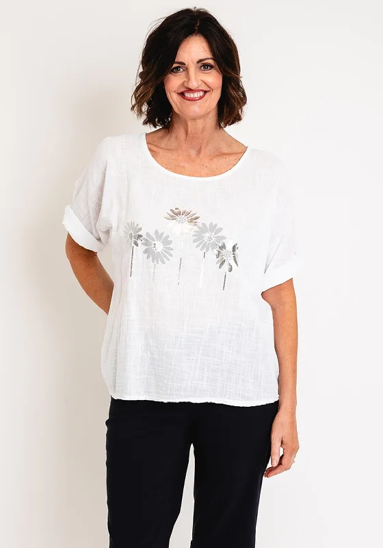 Overstock Serafina Collection Metallic Flower One Size Top, White