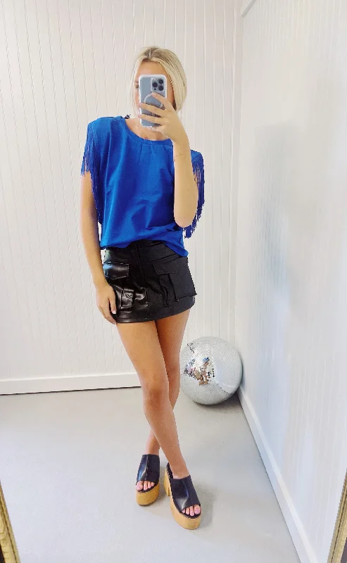 Unwind with Weekend Discounts Shania Fringe Top - Blue