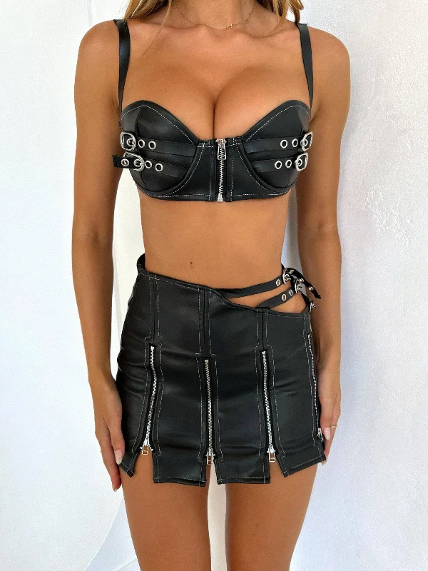 Act Fast LIESEL CROP TOP BLACK