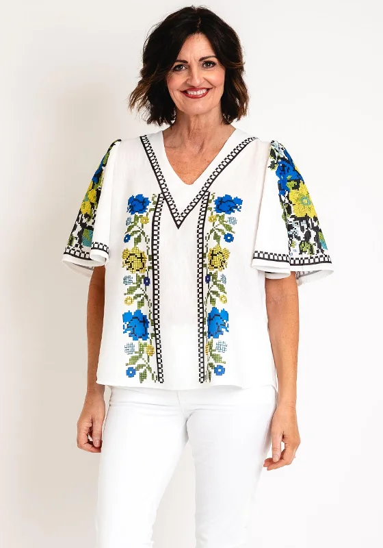 Super Savings Serafina Collection One Size Geo Floral Print Top, White & Black