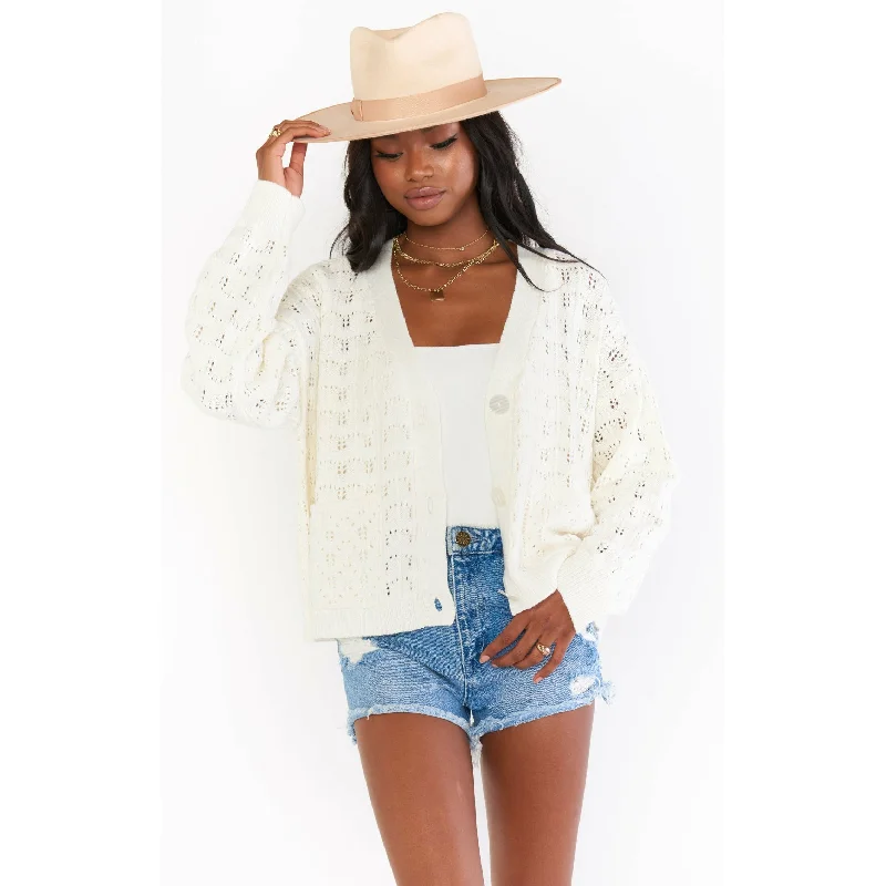 Weekend Offers That Impress Quinn Cardi