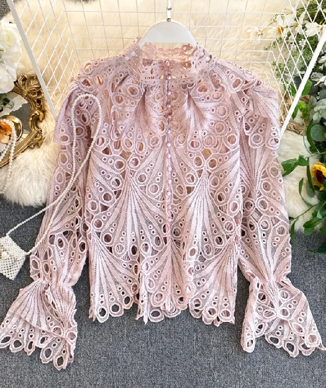 Massive Deal Retro hollow lace tops  374