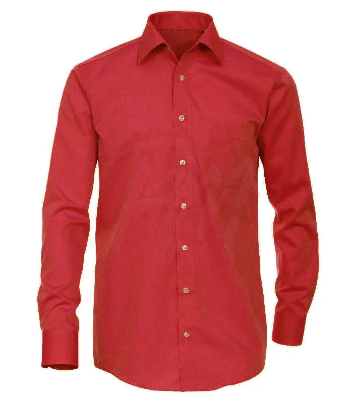 Solid Red Slim Fit Men's Shirt