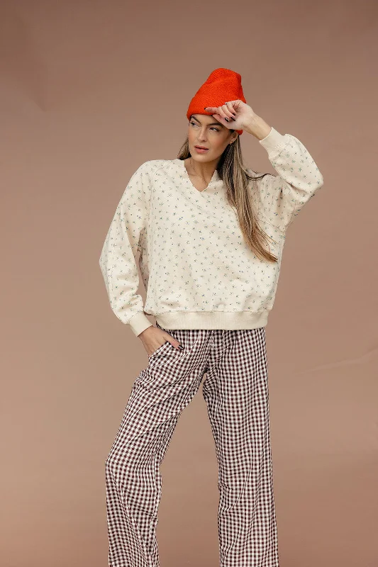 Weekend Discounts to Enjoy The Leah Floral Pullover
