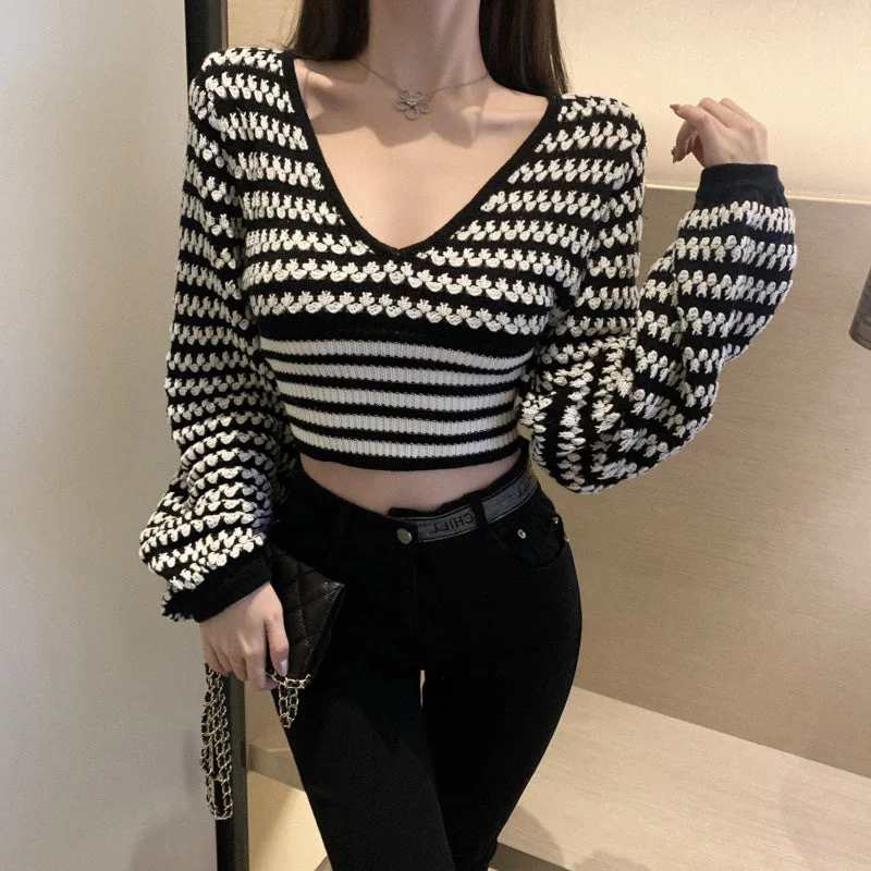 Factory Direct Sale Fashionable v-neck long-sleeved knitted top  308