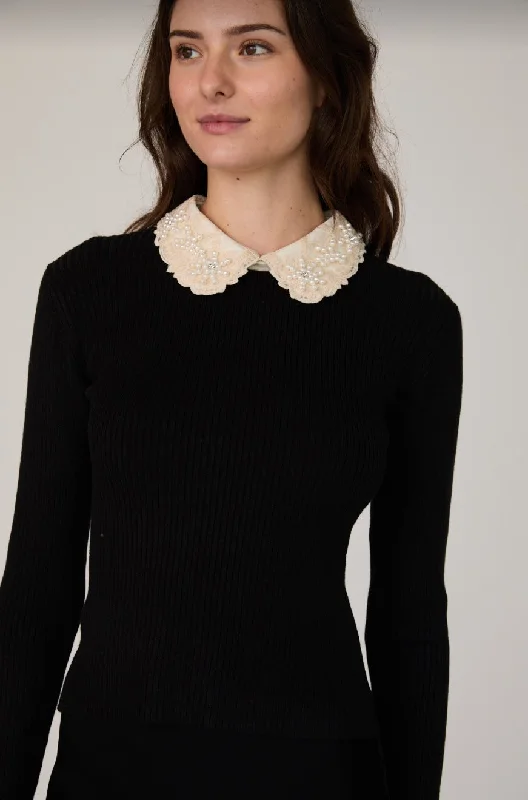 Huge Savings MOZZA EMBELLISHED KNIT TOP