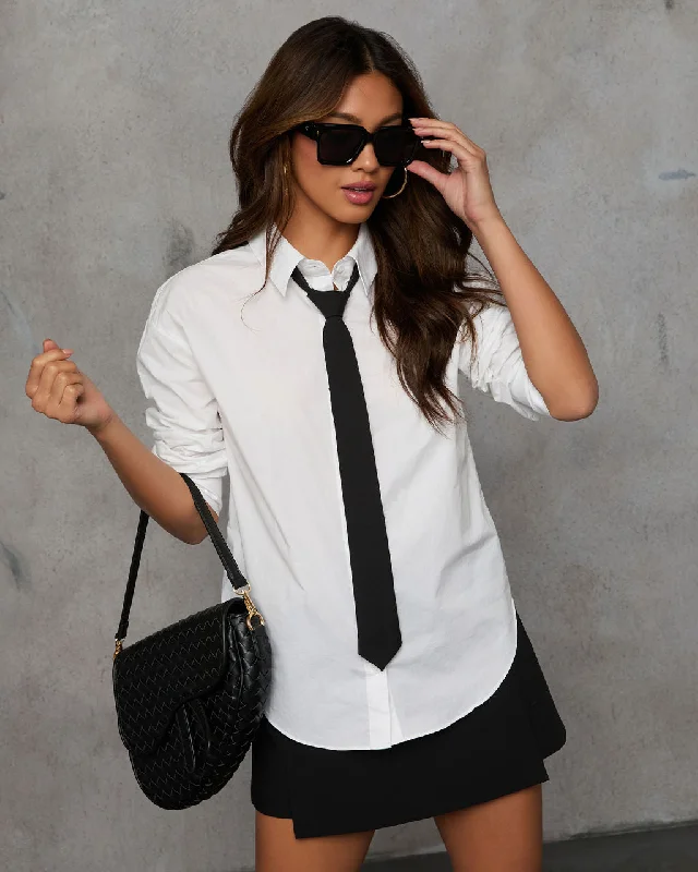 Deal Alert Corporate Cutie Contrast Tie Button Down Top