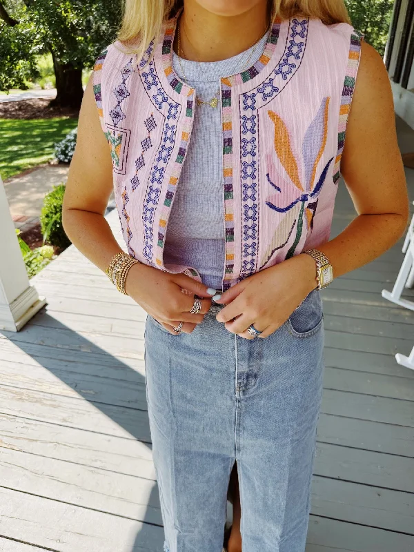 Crazy Savings Embroidery Me in Color Vest - Pink
