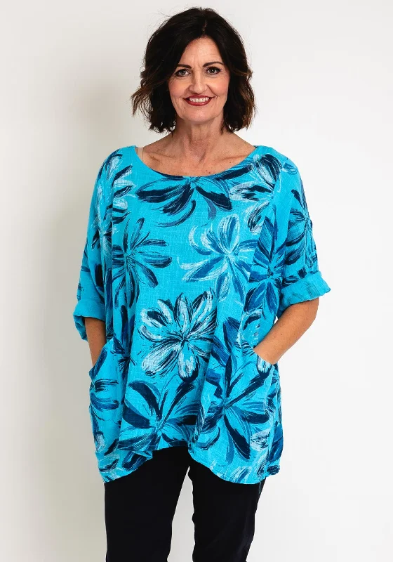 YEAR-End Sale Serafina Collection One Size Floral Top, Blue
