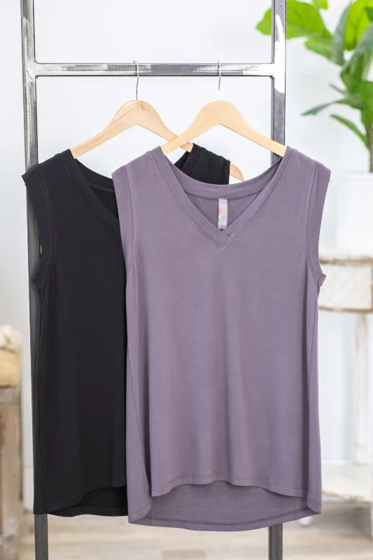 One-Day Only Oversized V-Neck Tunic Knit Top