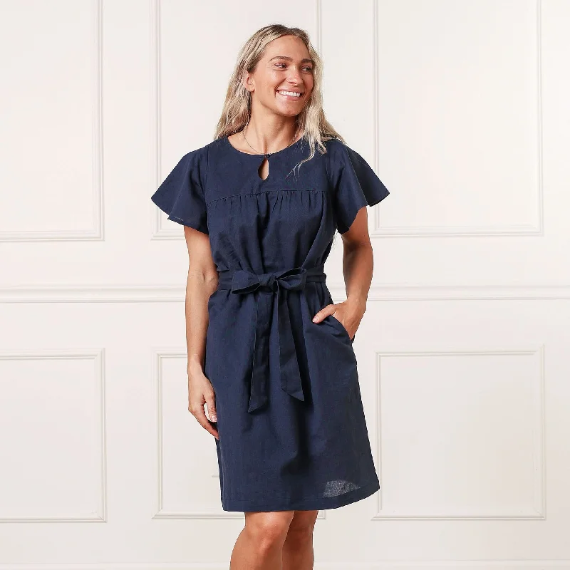 Weekend Bargains to Snag Linen Keyhole Dress