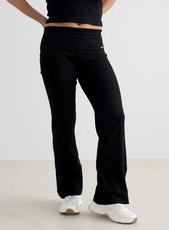 Weekend Savings Spectacular Black Ease Ribbed Petite Pants