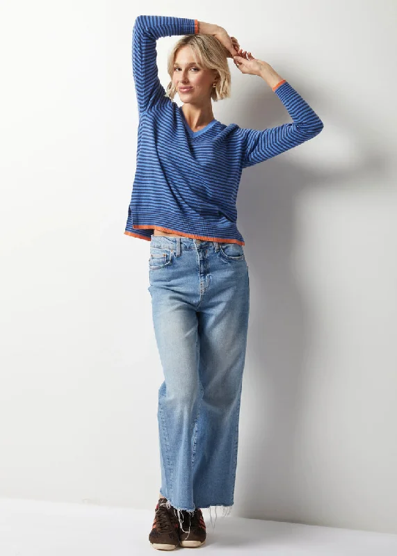 Limited Supply ESSENTIAL STRIPE V SWEATER