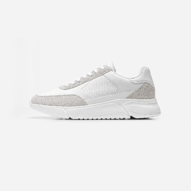 Premium Mesh Runner | White